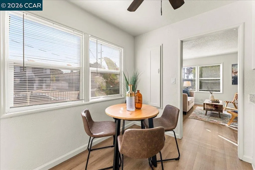 4135 4137 West St, Oakland, California 94608 home-pic-9