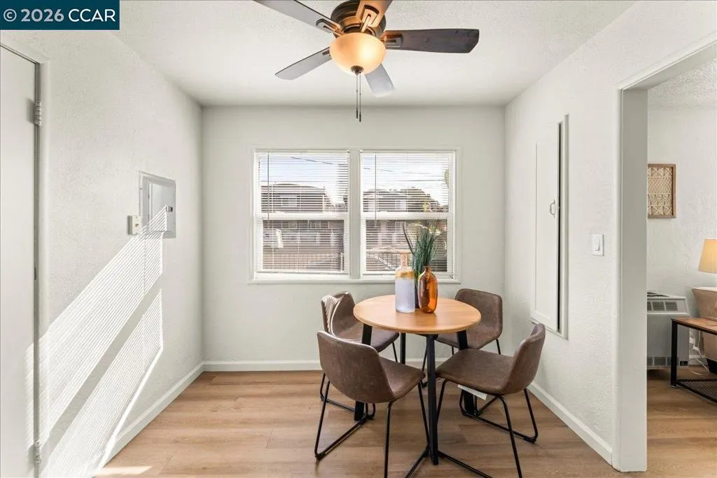 4135 4137 West St, Oakland, California 94608 home-pic-8