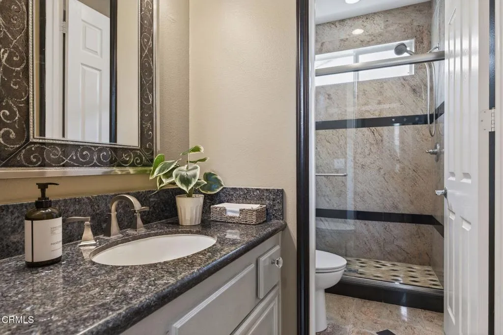 1979 Newcastle Drive, Oxnard, California 93036 home-pic-18