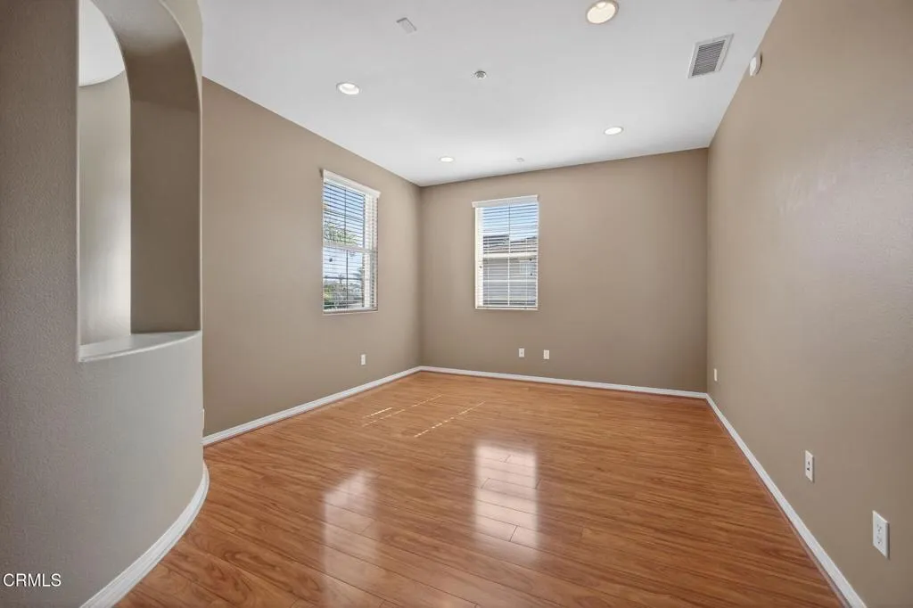 1979 Newcastle Drive, Oxnard, California 93036 home-pic-20