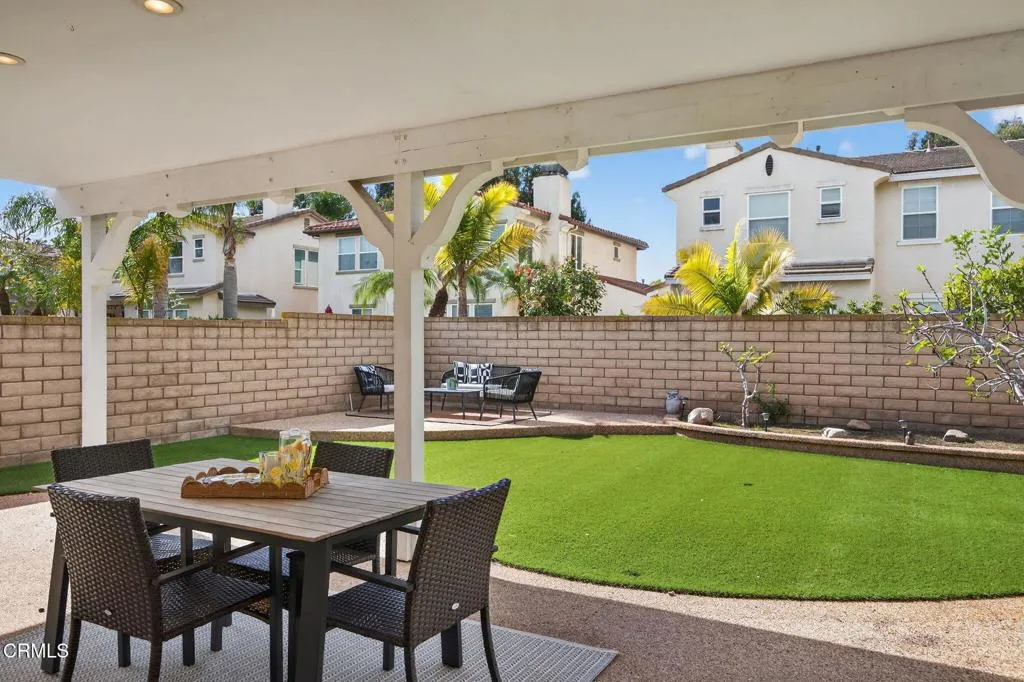 1979 Newcastle Drive, Oxnard, California 93036 home-pic-39