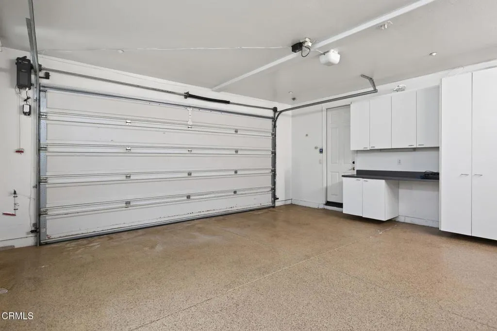 1979 Newcastle Drive, Oxnard, California 93036 home-pic-37