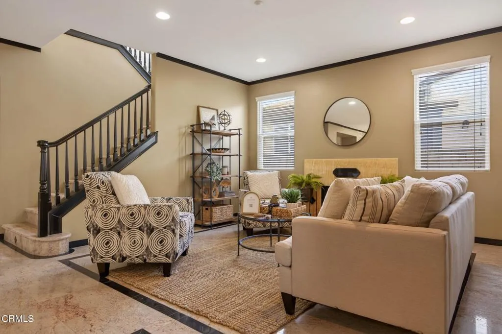 1979 Newcastle Drive, Oxnard, California 93036 home-pic-6