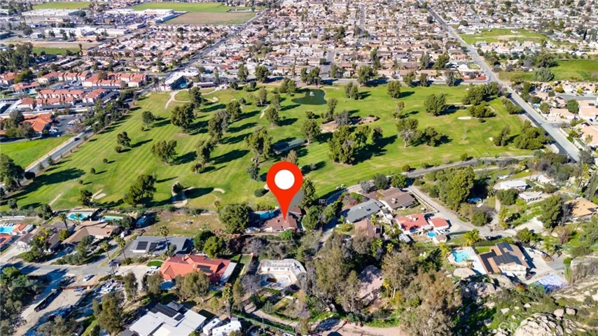 27411 Santa Fe, Hemet, California 92543