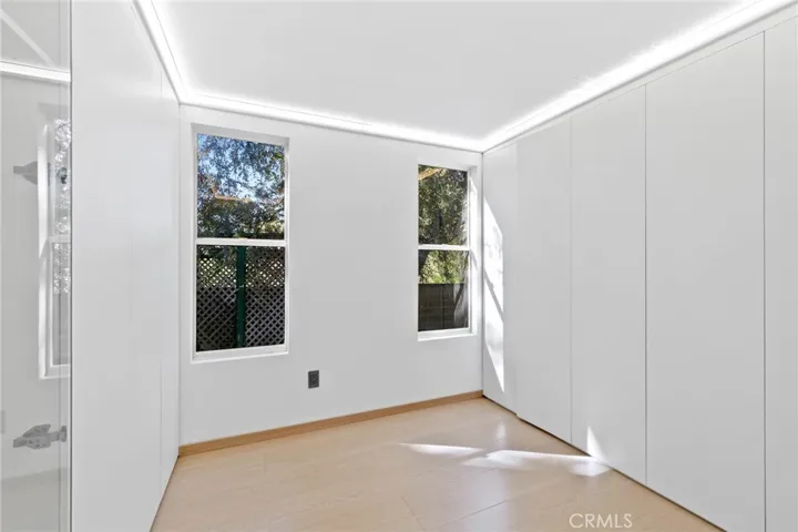 27411 Santa Fe, Hemet, California 92543
