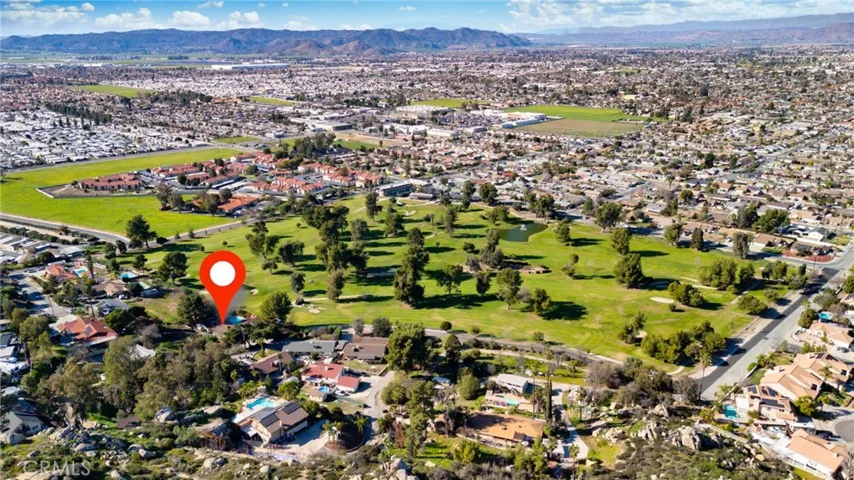 27411 Santa Fe, Hemet, California 92543