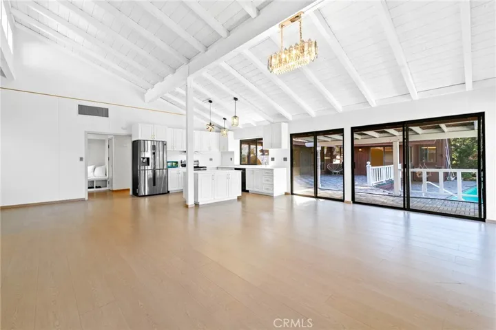 27411 Santa Fe, Hemet, California 92543