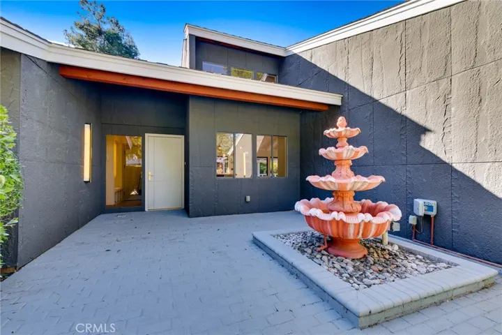 27411 Santa Fe, Hemet, California 92543