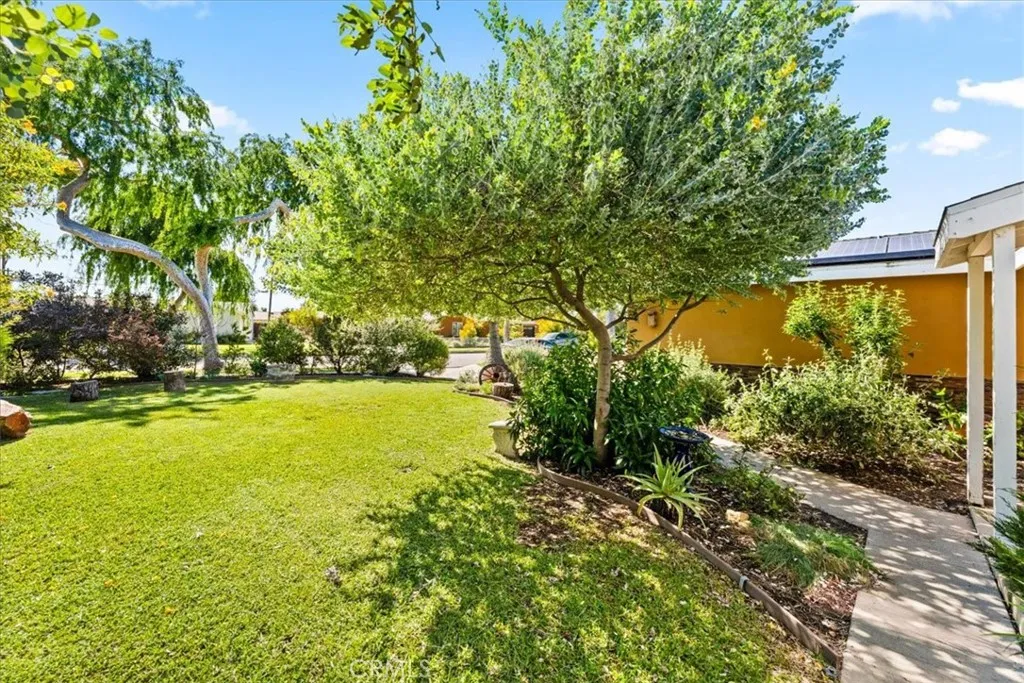 2009 W Oak, Fullerton, California 92833 home-pic-3