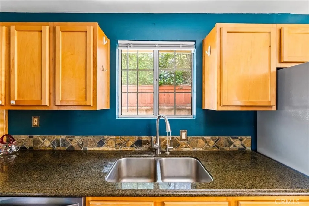 2009 W Oak, Fullerton, California 92833 home-pic-10