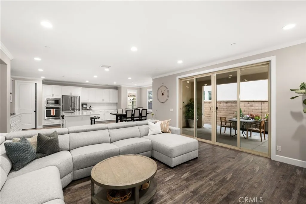 16366 Cameo Court, Whittier, California 90604 home-pic-3