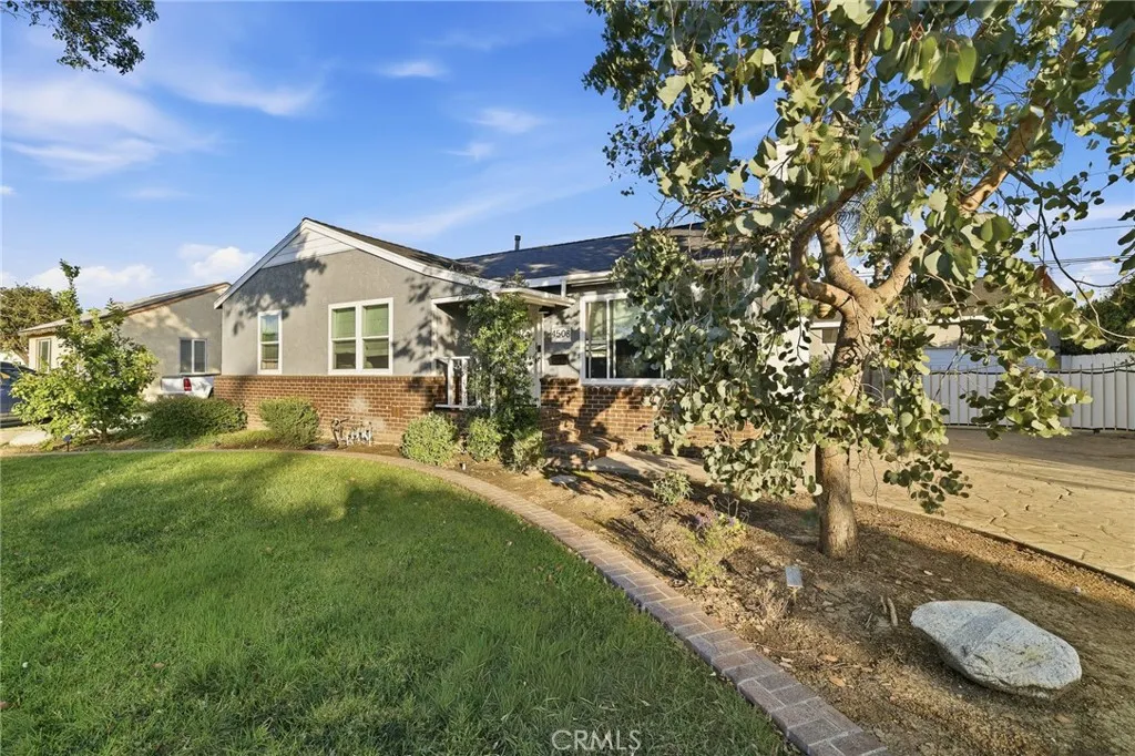 4508 Falcon Avenue, Long Beach, California 90807 home-pic-2