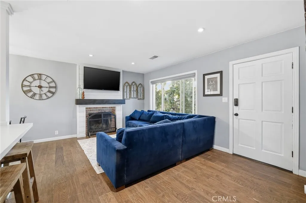 4508 Falcon Avenue, Long Beach, California 90807 home-pic-9
