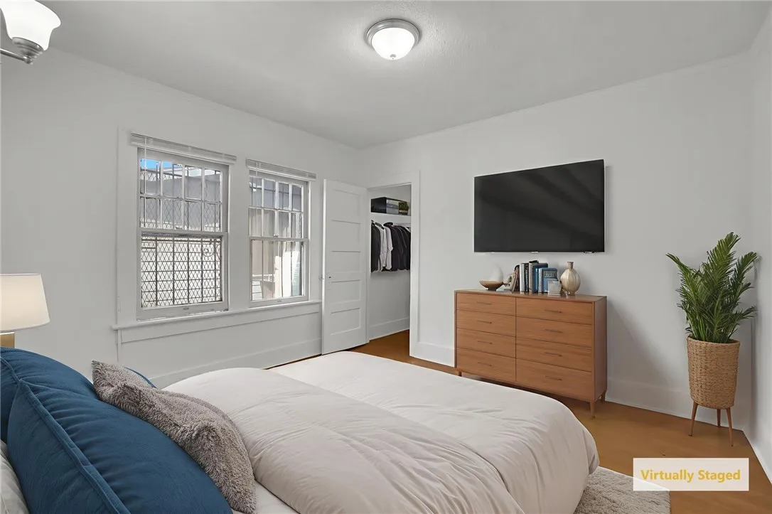 1497 W 47th Street, Los Angeles, California 90062 home-pic-6