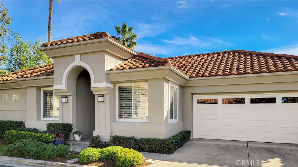 21325 Mazatlan, Mission Viejo, California 92692 home-pic-1
