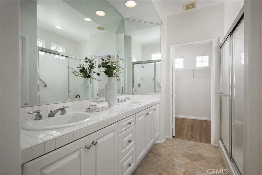 21325 Mazatlan, Mission Viejo, California 92692 home-pic-12