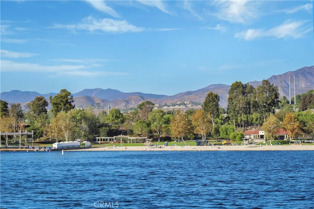 21325 Mazatlan, Mission Viejo, California 92692 home-pic-20