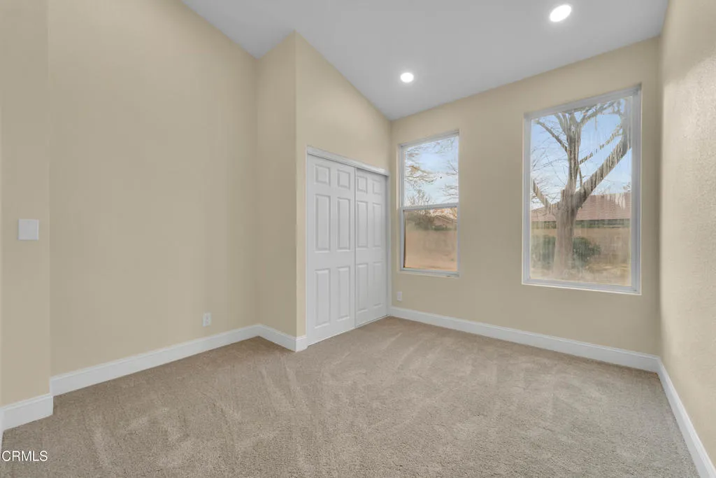 43323 Honeybee Lane, Lancaster, California 93536 home-pic-10