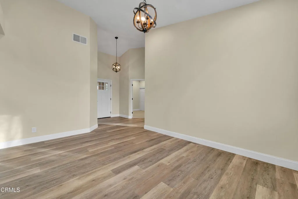 43323 Honeybee Lane, Lancaster, California 93536 home-pic-4