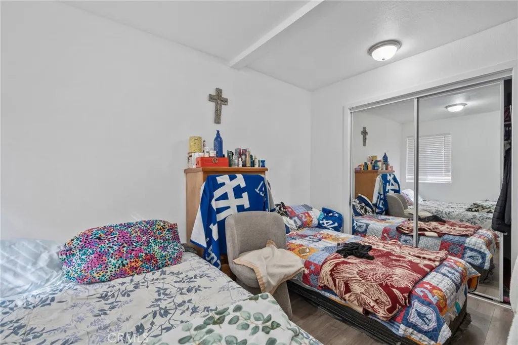 9538 Compton, Los Angeles, California 90002 home-pic-31