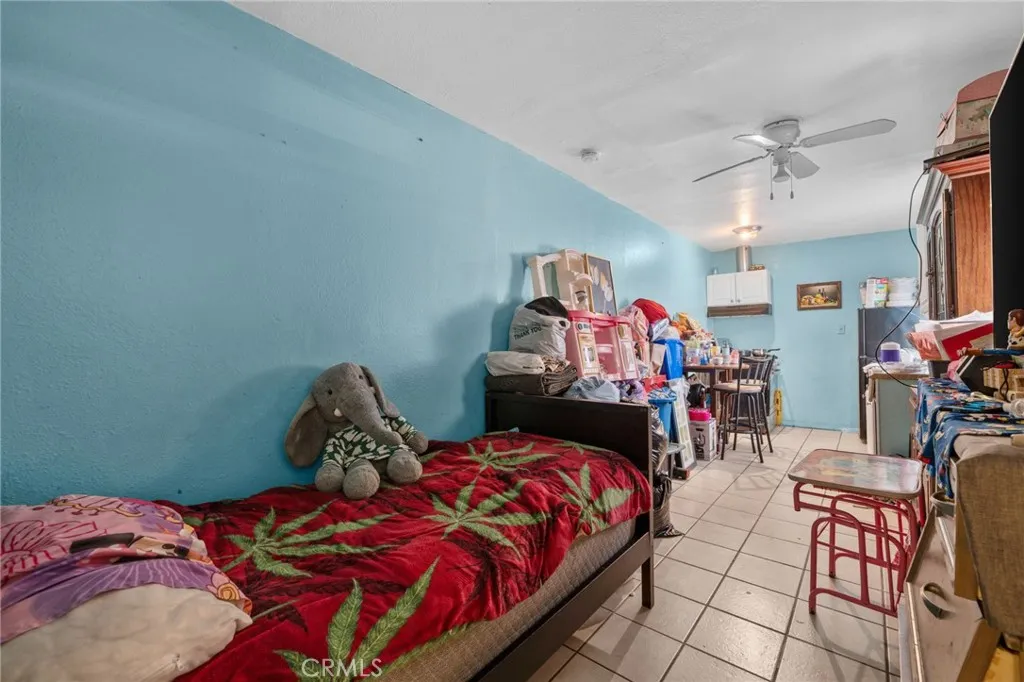 9538 Compton, Los Angeles, California 90002 home-pic-21