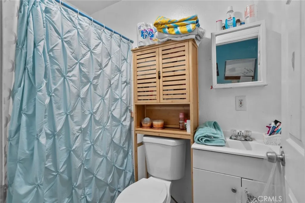 9538 Compton, Los Angeles, California 90002 home-pic-24