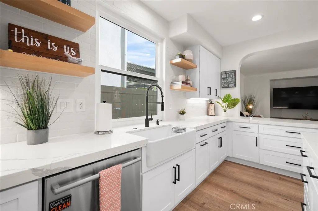 30 Santa Inez, Rancho Santa Margarita, California 92688 home-pic-16