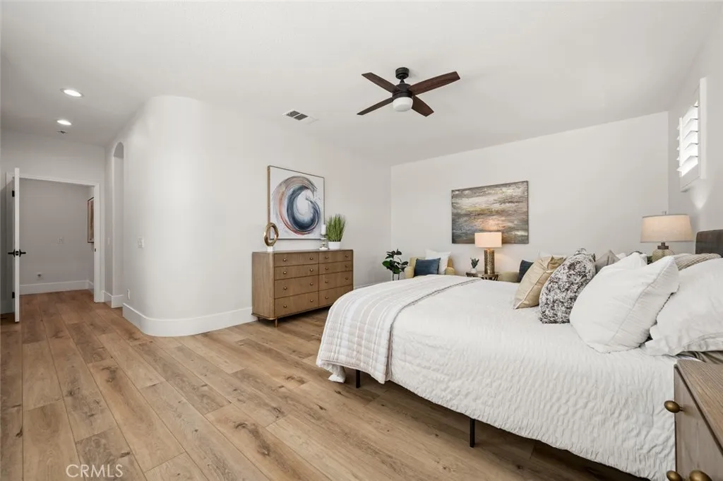 30 Santa Inez, Rancho Santa Margarita, California 92688 home-pic-40