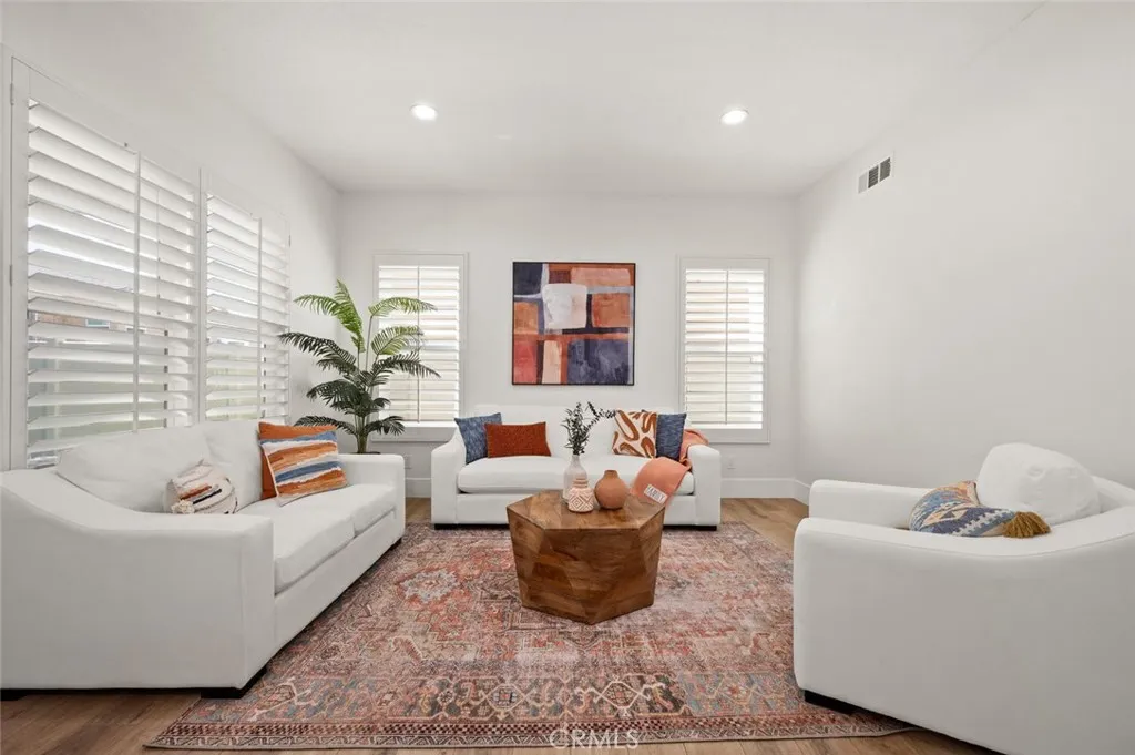 30 Santa Inez, Rancho Santa Margarita, California 92688 home-pic-8