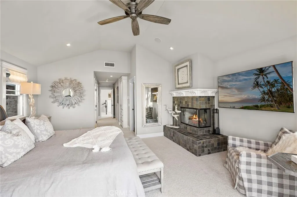 5503 E Ocean Boulevard, Long Beach, California 90803 home-pic-36