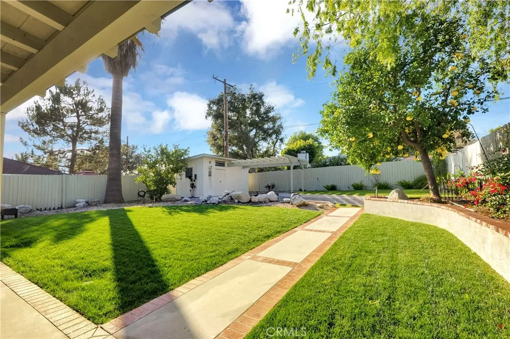 341 Norumbega, Monrovia, California 91016 home-pic-26