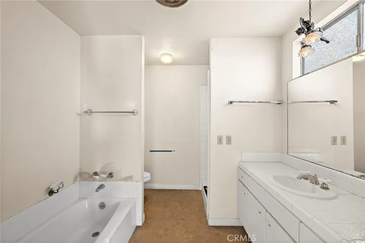 2555 Temple Hills Drive, Laguna Beach, California 92651