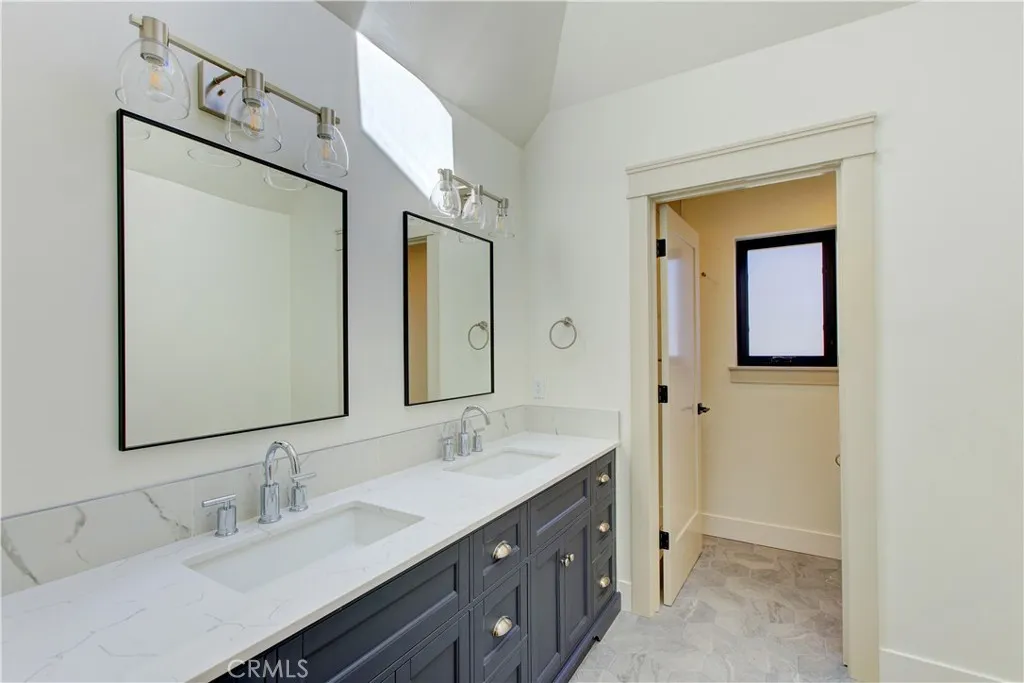 1166 Longview Avenue, Pismo Beach, California 93449 home-pic-32