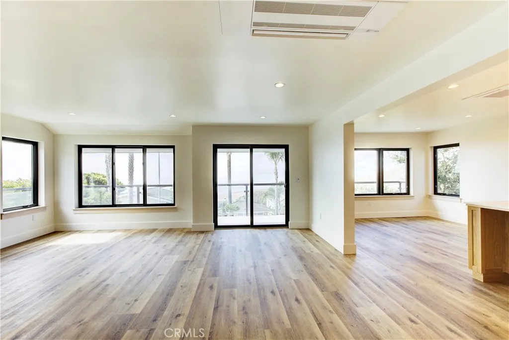1166 Longview Avenue, Pismo Beach, California 93449 home-pic-15