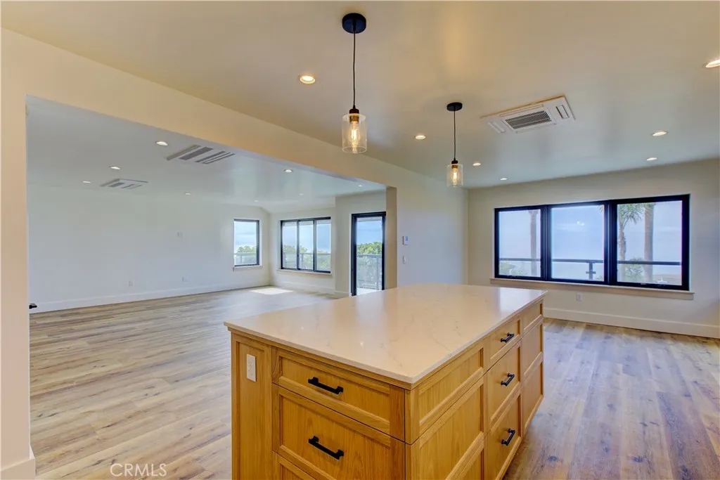 1166 Longview Avenue, Pismo Beach, California 93449 home-pic-21