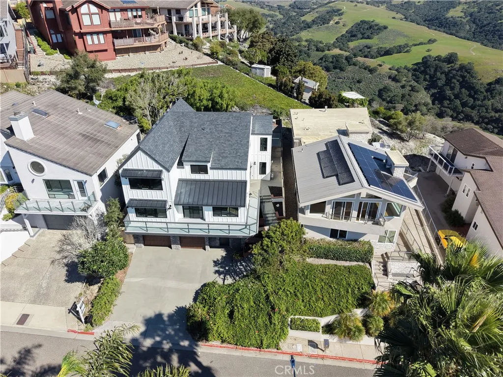 1166 Longview Avenue, Pismo Beach, California 93449 home-pic-5