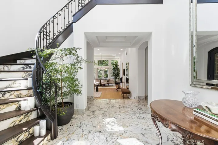 Stunning front staircase