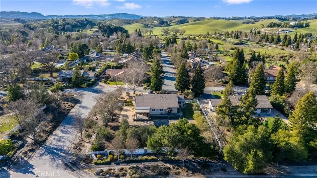 501 Burlwood, Templeton, California 93465 home-pic-51