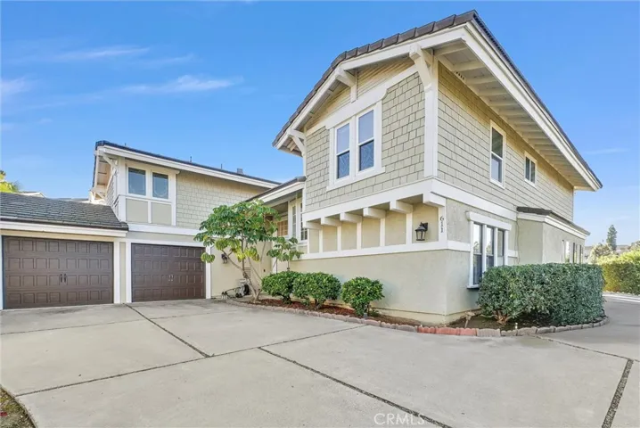 611 S Pathfinder Trail, Anaheim Hills, California 92807