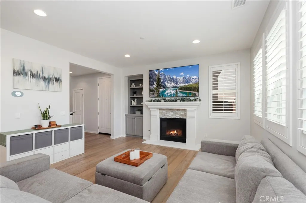 16 Fosco Street, Rancho Mission Viejo, California 92694 home-pic-11