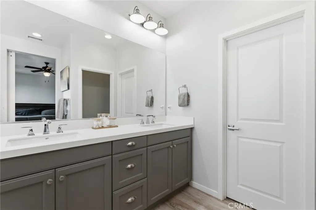16 Fosco Street, Rancho Mission Viejo, California 92694 home-pic-38