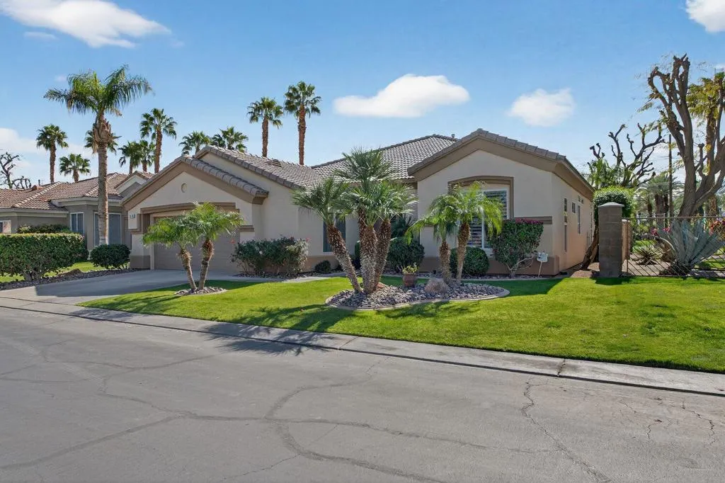 80405 Portobello Drive, Indio, California 92201 home-pic-1
