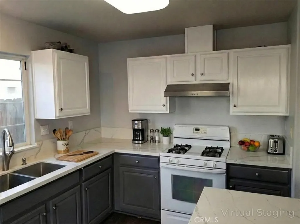 3758 Larkspur, Merced, California 95348 home-pic-1