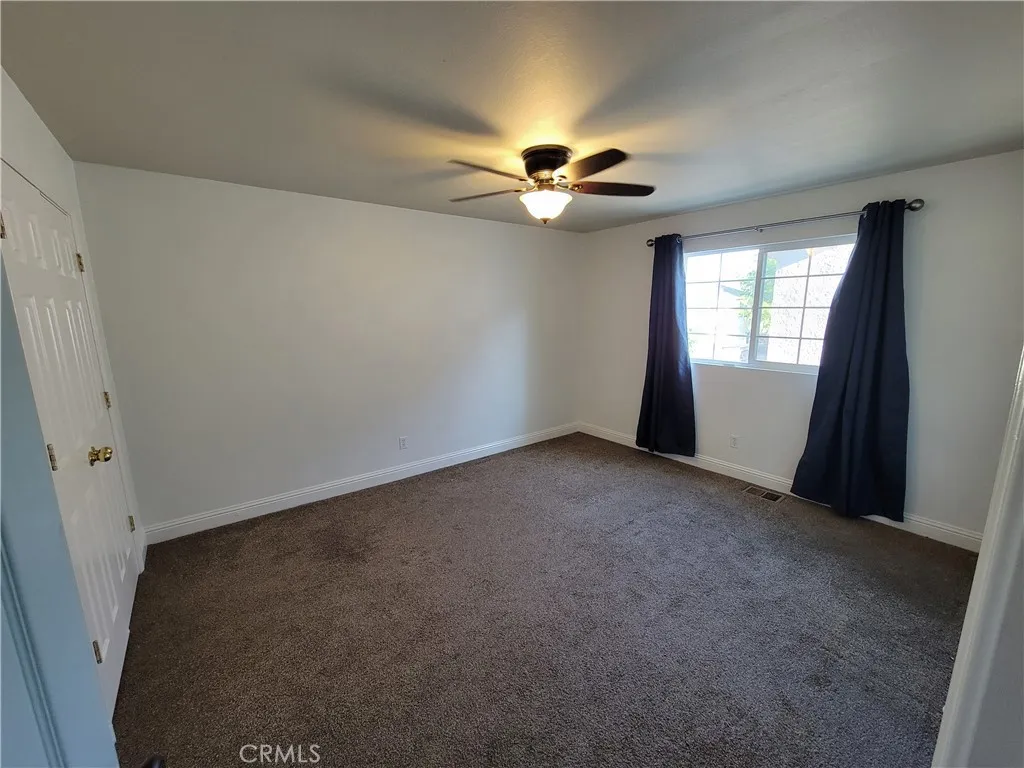 3758 Larkspur, Merced, California 95348 home-pic-17
