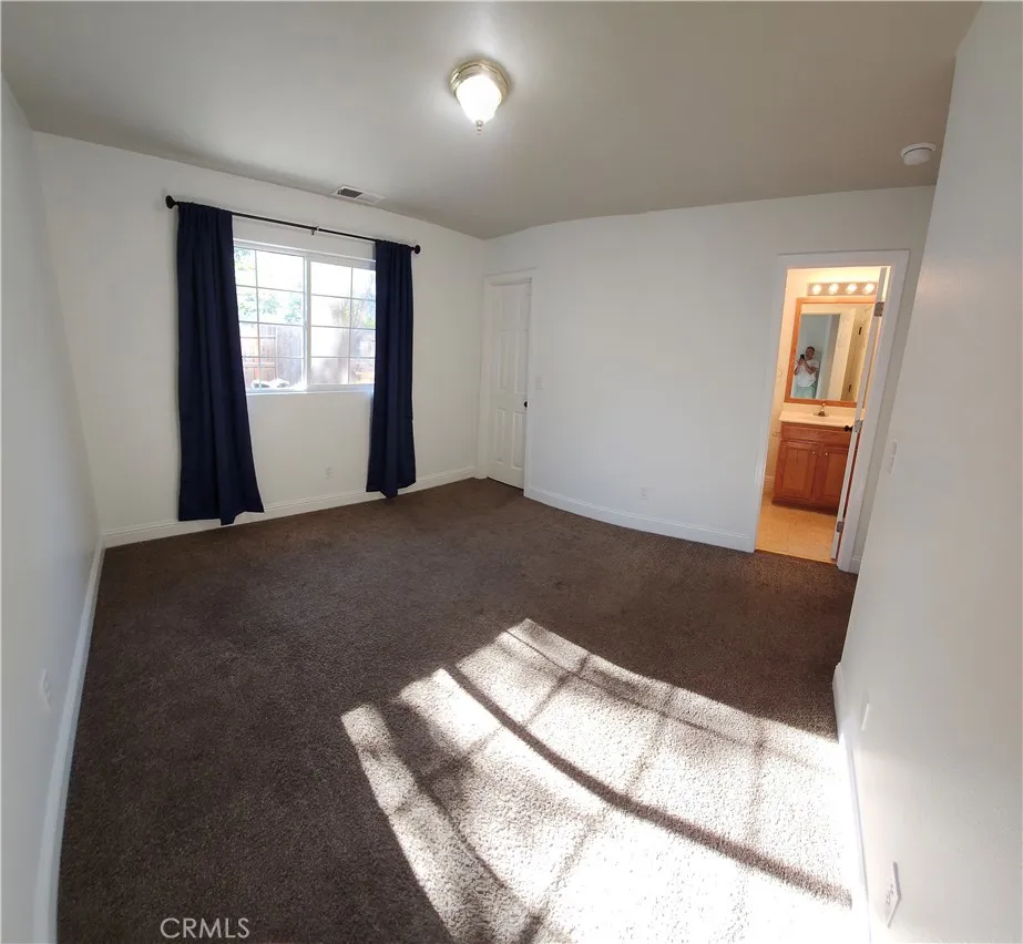 3758 Larkspur, Merced, California 95348 home-pic-32