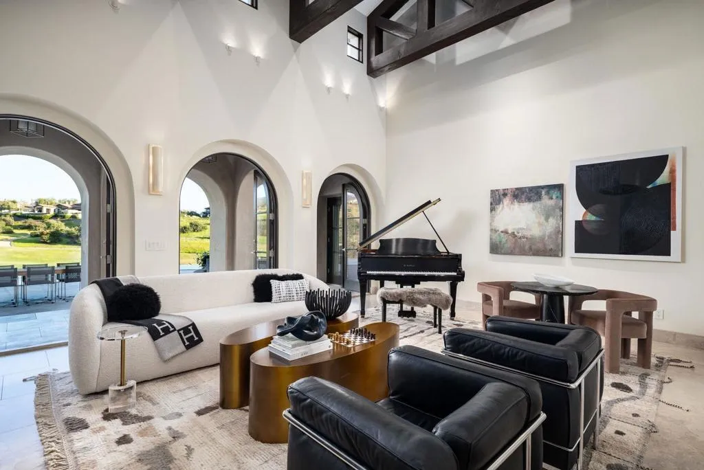 7795 Sendero Angelica, San Diego, California 92127 home-pic-6