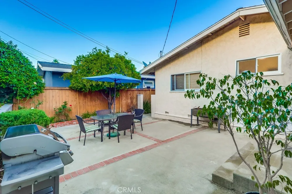303 N Trotwood Avenue, San Pedro, California 90732 home-pic-35