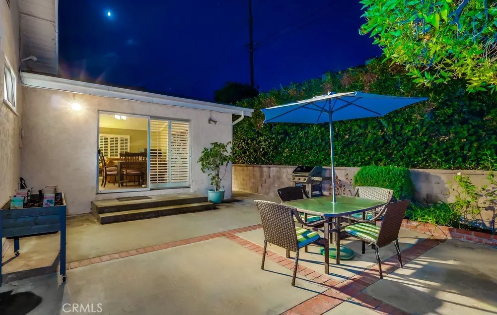 303 N Trotwood Avenue, San Pedro, California 90732 home-pic-36