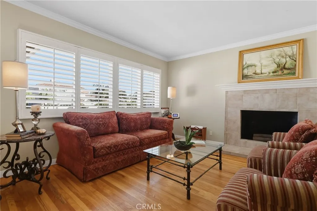 303 N Trotwood Avenue, San Pedro, California 90732 home-pic-6
