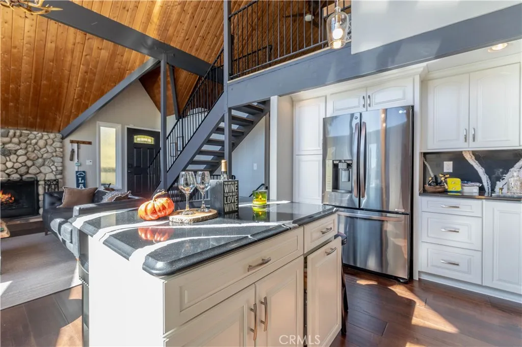 27482 Matterhorn, Lake Arrowhead, California 92352 home-pic-8